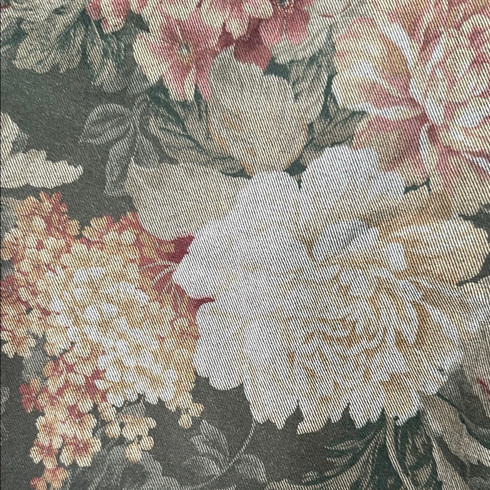 Zara Green Floral Pants - Picture 3 of 5